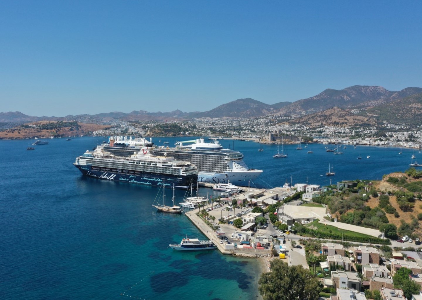 Bodrum ends the season with a record number of cruise lines: The 101st and last ship, Costa Venezia, completed the 2022 cruise season.